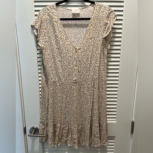 Everly Floral V-Neck Cream Dress